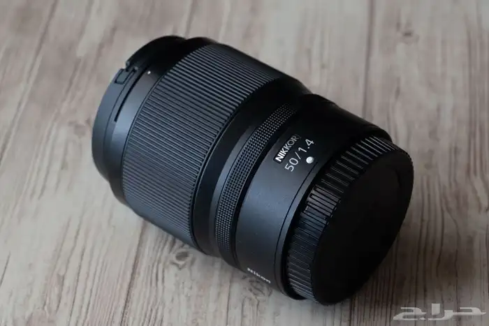 عدسات نيكون Z 50 1.4 -- 24-70 F4 0