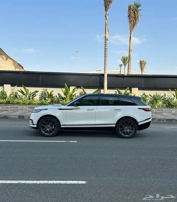 رنج روفر مخزن شبه جديد 0