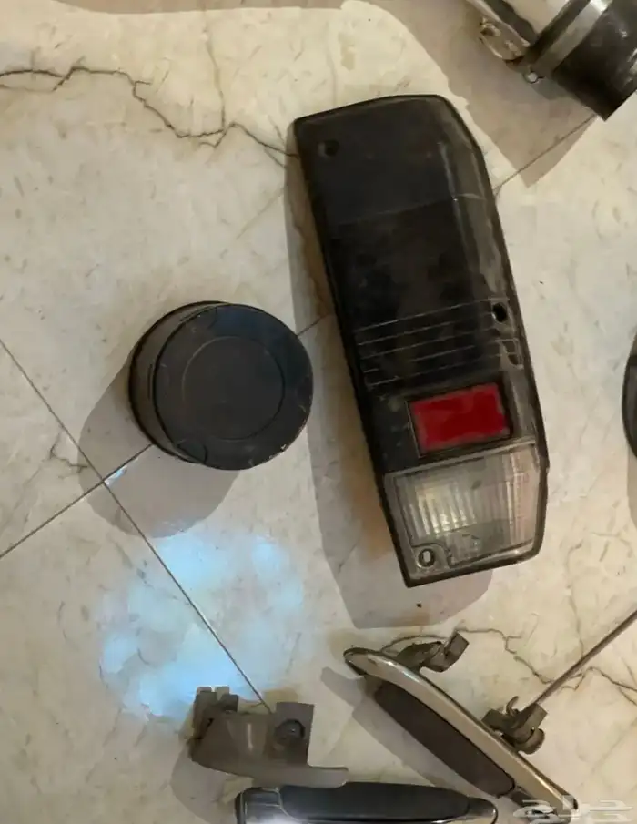 قطع غيار جيب ربع Toyota قطع غيار دودة تانكي بانزين مسكات 3