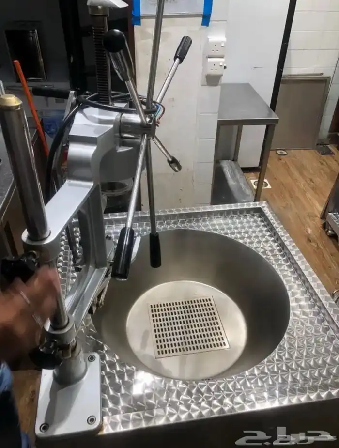 للبيع Electric Fryer inBlan   ماكينة شوروز إسبانية 20 لتر 2