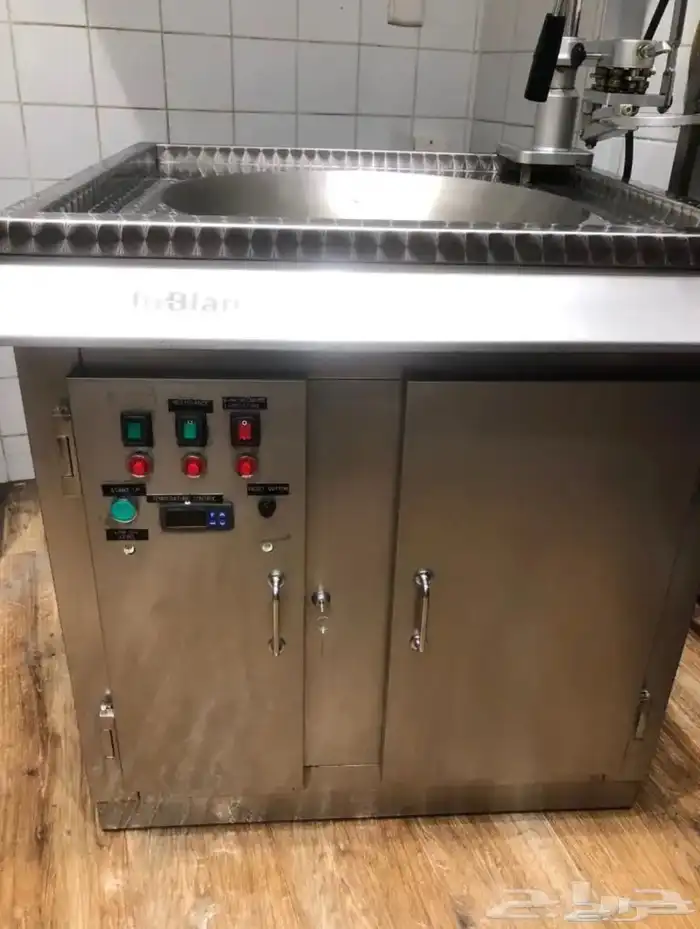 للبيع Electric Fryer inBlan   ماكينة شوروز إسبانية 20 لتر 1