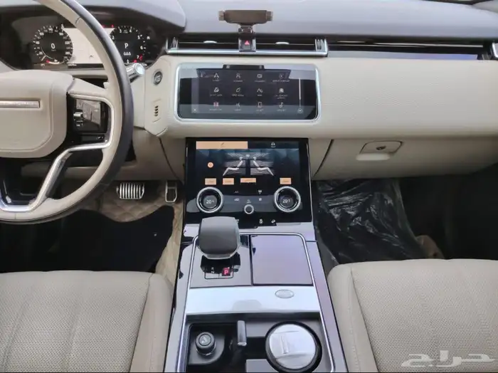 رنج روفر مخزن شبه جديد 5