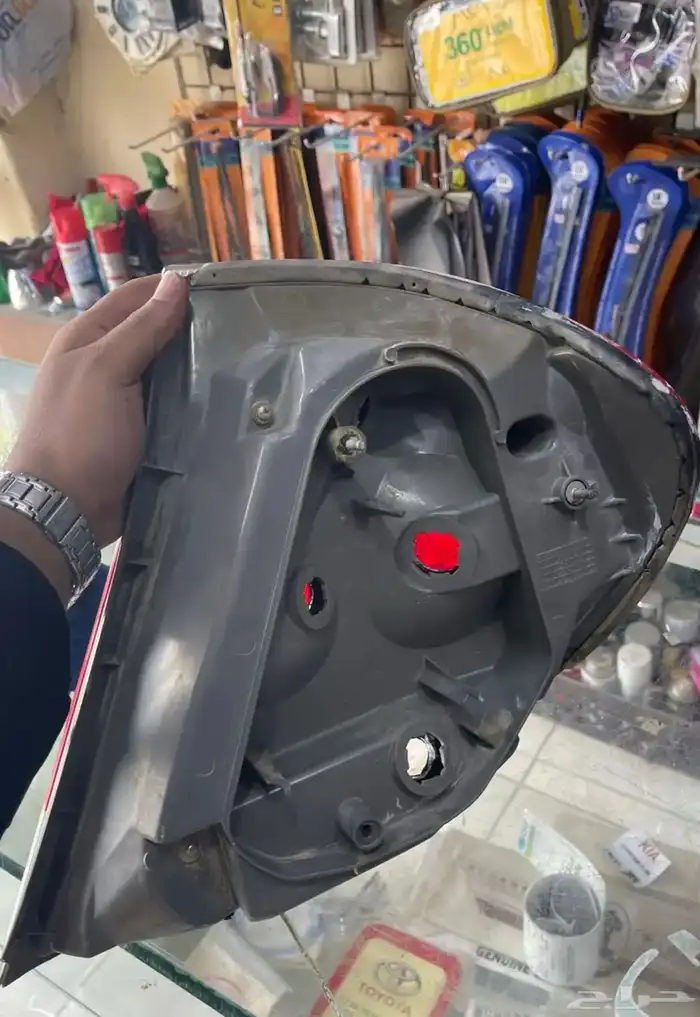 اسطبات و انوار و ديكورات وريش مكيف و مساطر كامري2003 2006 20