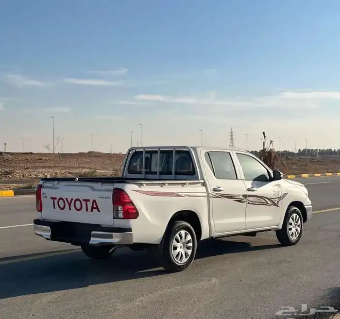 هايلوكس GL 2025 1