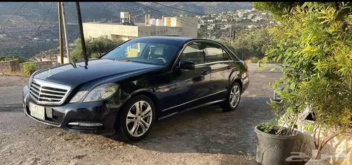 مرسيدس E200 2011 ماتور 1.8L تيربو اللون اسود الممشى 150 الف 11