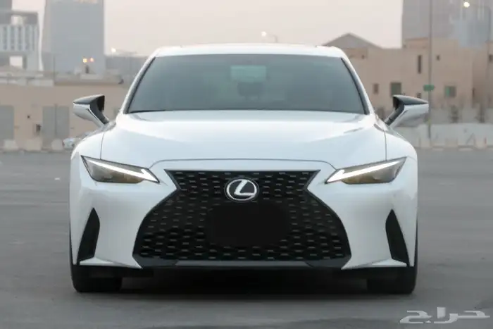 لكزس IS300 2022 10