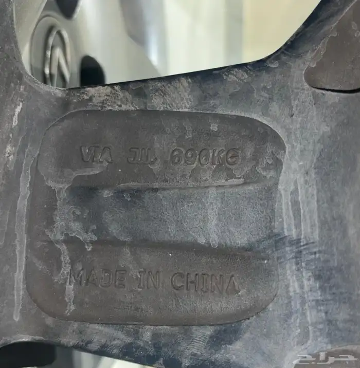 اعرض لكم شمعتين سكويا وثلاث جنوط لكزس LS430 2006 0