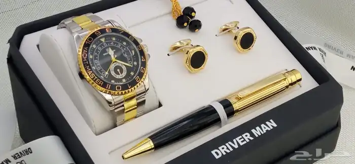 ساعات رجاليه عليها عرض لفتره محدوده 1