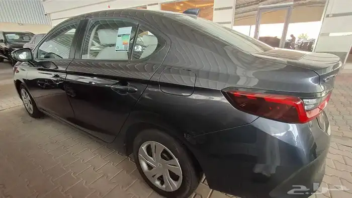 هوندا سيتي 2024 DX مستعملة مفحوصة مضمونة مصينة 3