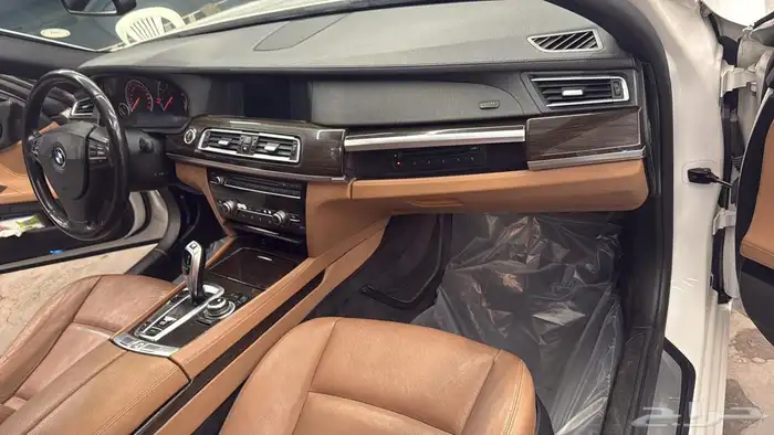 بي ام دبليو i740 0