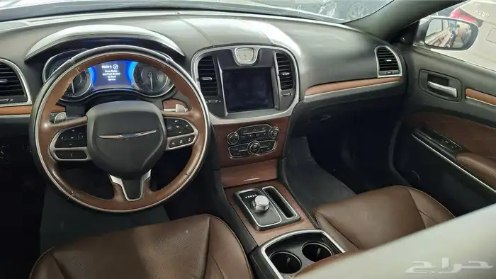 كرايسلر 300 2019 مستعملة مفحوصة مضمونه مصينة 4