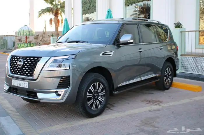 نيسان باترول تيتانيوم 5