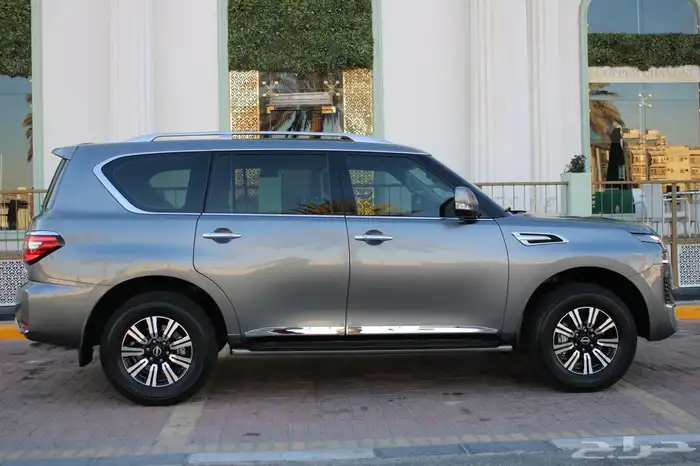 نيسان باترول تيتانيوم 17