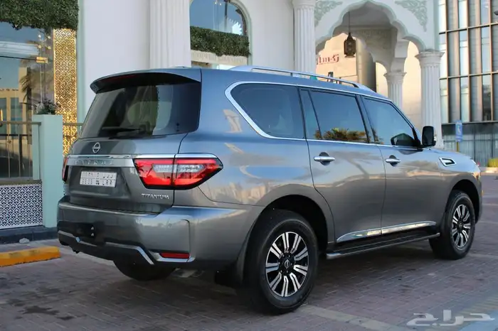 نيسان باترول تيتانيوم 22