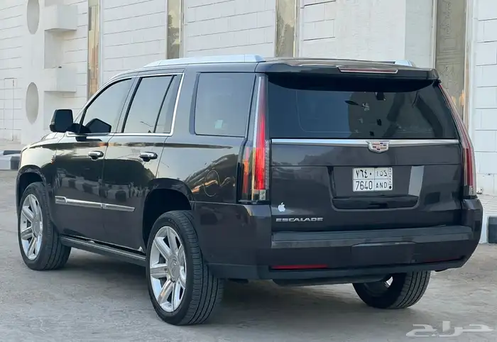 كاديلاك اسكاليد 2016 (بحالة ممتازة) 5