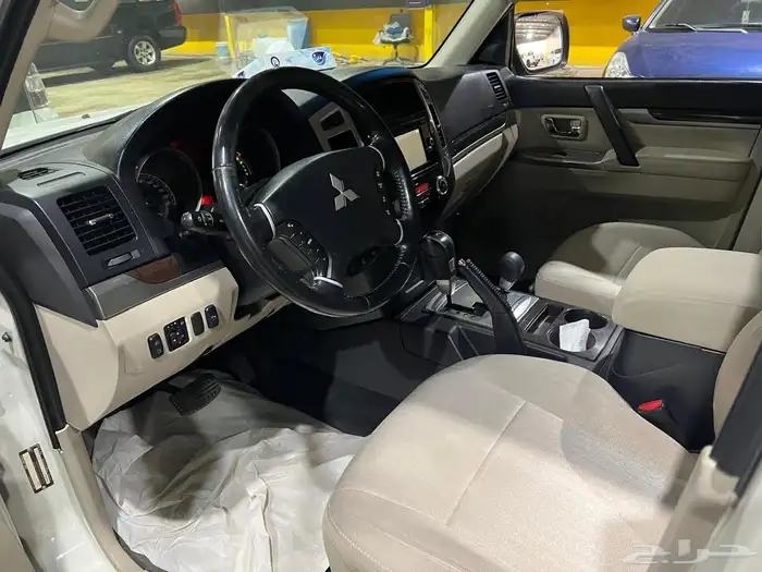 مجموعة ميتسوبيشي باجيرو 2018 فل كامل مكينه كبيره 12