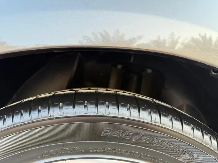 كرايسلر 300 لاكجري (منوه المستخدم ) ما شاءالله 17