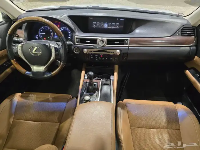 لكزس GS350 موديل 2015 بحالة الوكالة 16