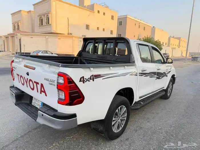 هايلوكس 2022 ديزل GLX-S سعودي .. 5