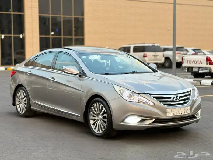 للبيع هيونداي سوناتا 2014 فل كامل 0