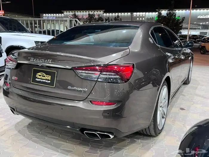 مازيراتي كواتربورتي GTS موديل 2014 5