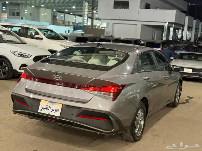 للبيع هيونداي النترا موديل 2024 مكينه 1600 4