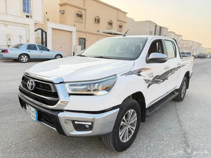 هايلوكس 2022 ديزل GLX-S سعودي .. 1
