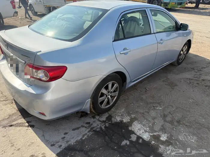 كورولا 2013 xli مطور قير اوتوماتيك 4