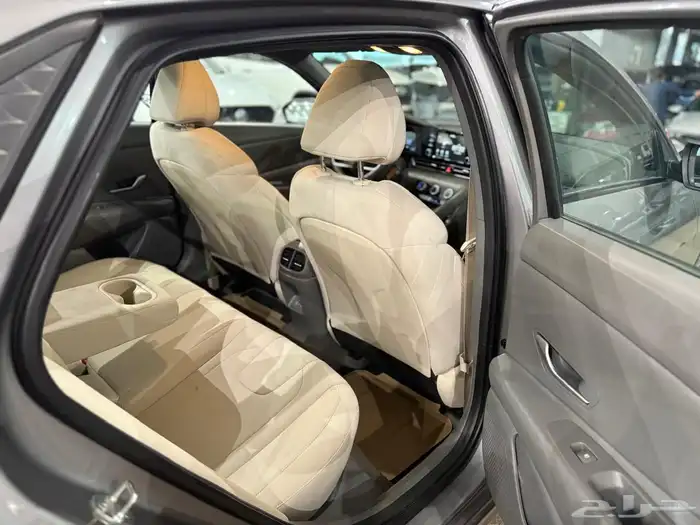 للبيع هيونداي النترا موديل 2024 مكينه 1600 27