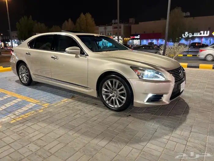 لكزس LS460l 0