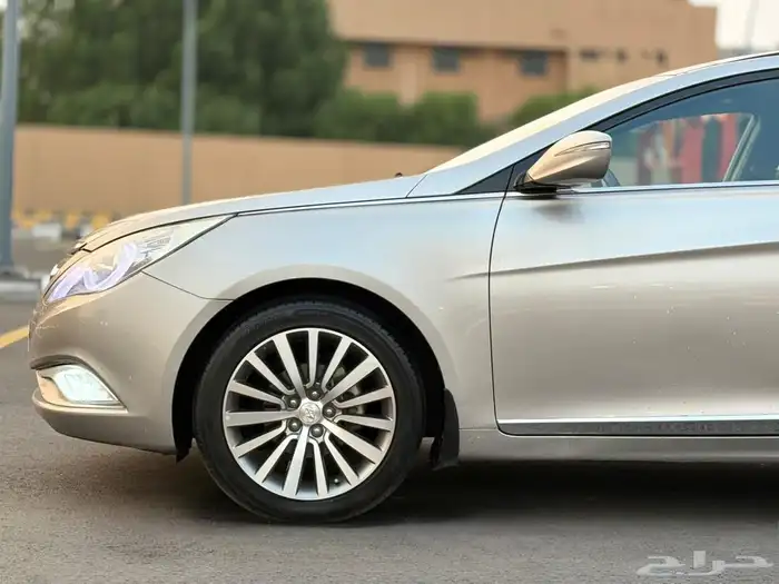 للبيع هيونداي سوناتا 2014 فل كامل 3