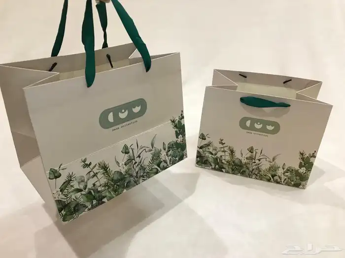 كيس ملابس وعبايات 0