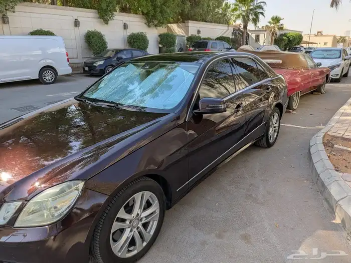 مرسيدس E300 2012 نضيفه 0