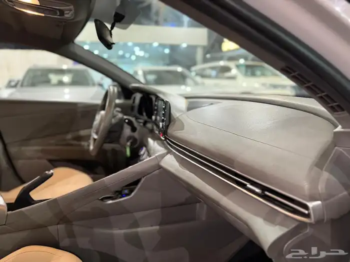 للبيع النترا موديل 2023 سمارت مكينه 1600 14