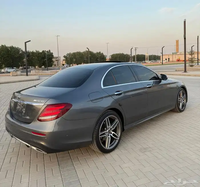 لمحبين النظافه مرسيدس كت E300 AMG موديل 2019 ... 1
