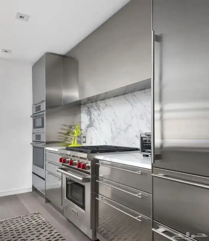 تفصيل طاوله رفوف مداخن مغاسل تجهيز مطاعم استانلس استيل 52