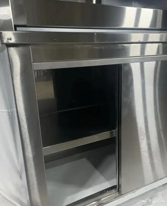 تفصيل طاوله رفوف مداخن مغاسل تجهيز مطاعم استانلس استيل 83