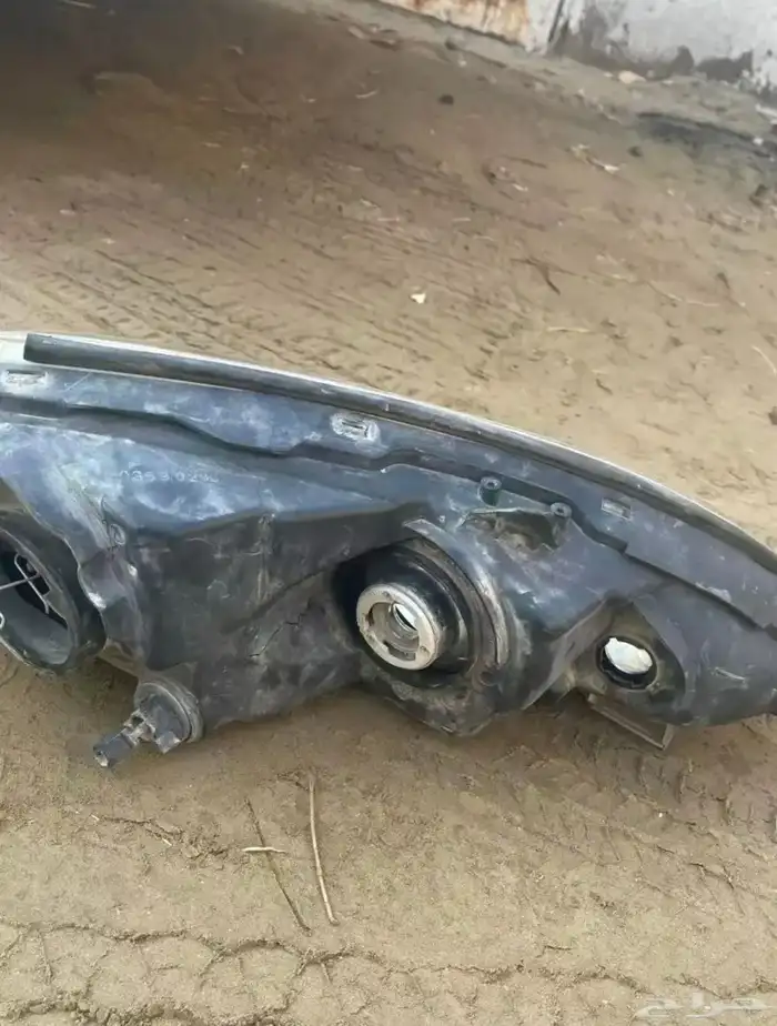 اسطبات و انوار و ديكورات وريش مكيف و مساطر كامري2003 2006 38