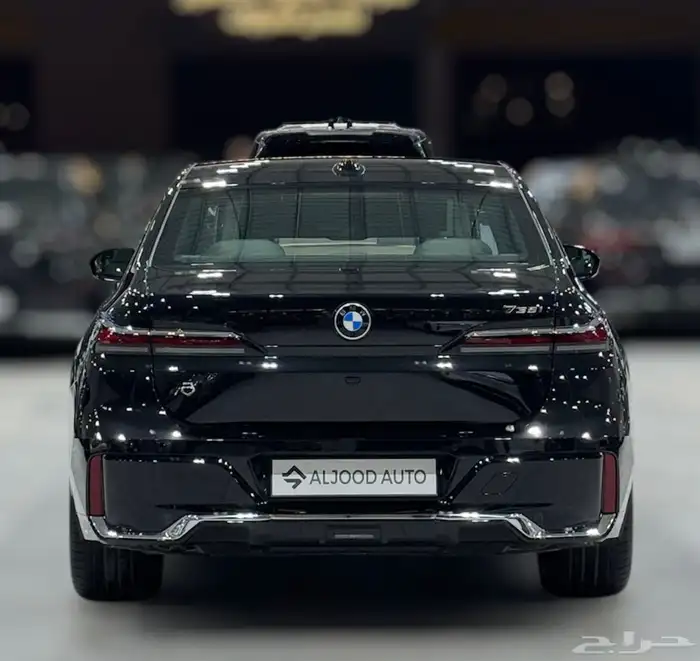 BMW 735i 2026 ضمان وصيانة M kit New 5