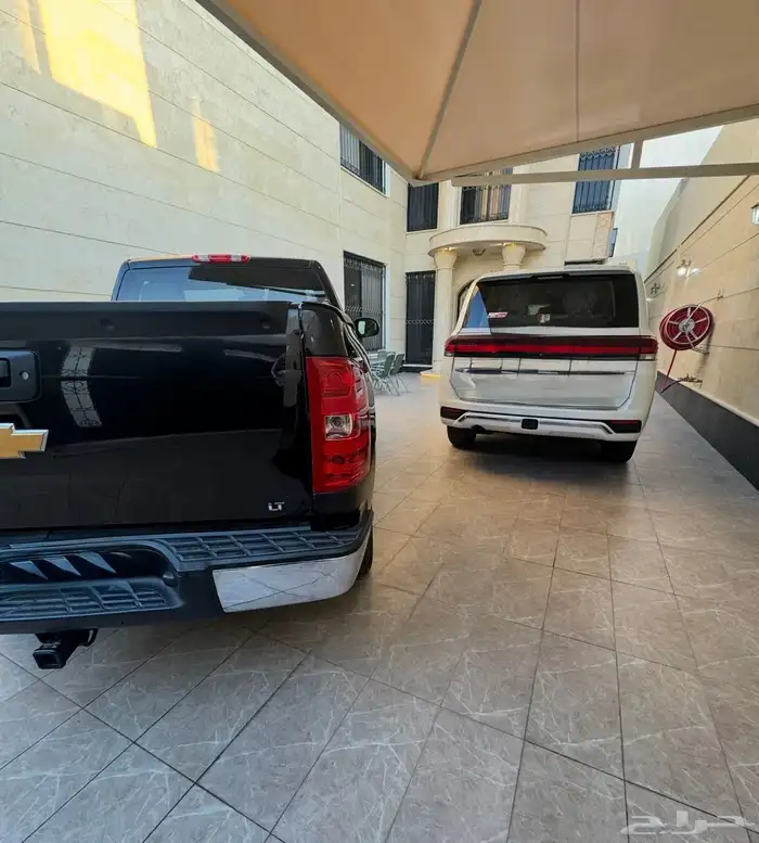 للبيع شفروليه من نوع بكب سلفرادو فل كامل موديل 2012 دبل 5