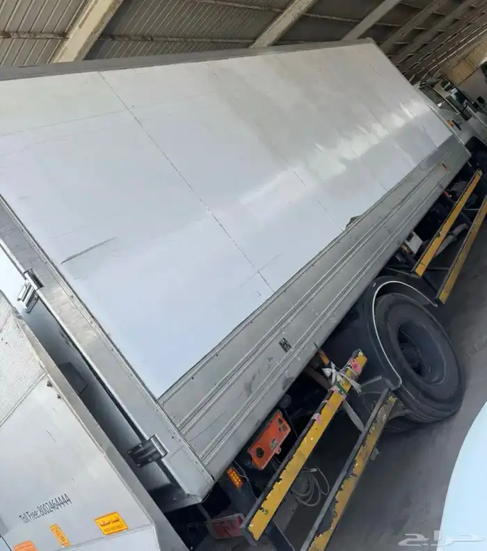 لوري ايسوزو 2020 3