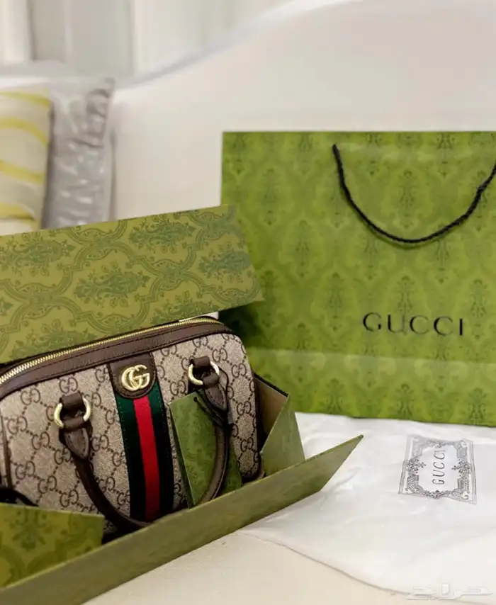 شنطة قوتشي 0