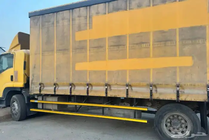 لوري ايسوزو 1