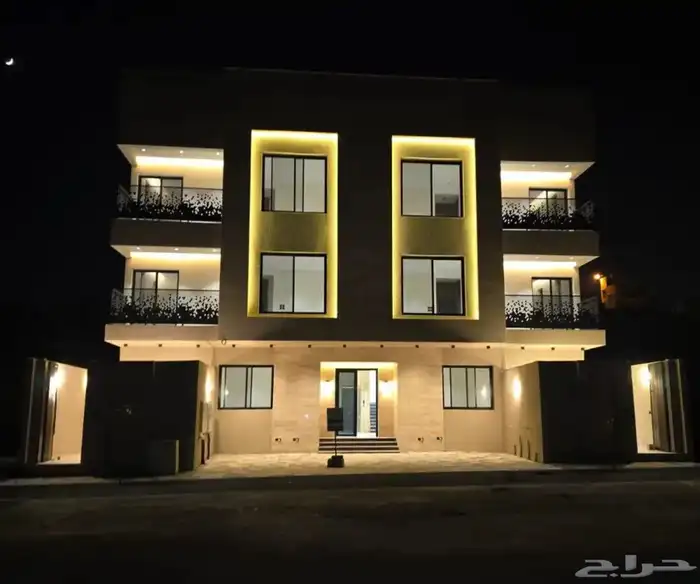 للبيع في ابها شقق فاخره ب 450 الف طريق مرحبا الف 1