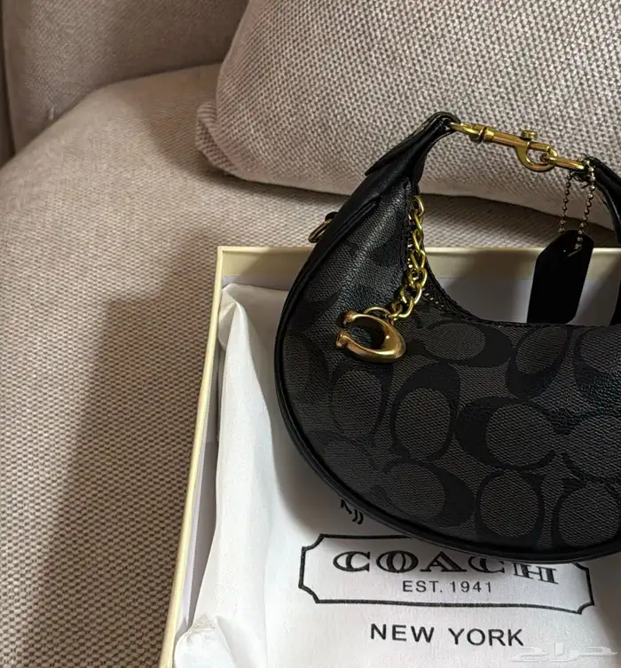 شنطة ميني كوتش اسود ورمادي 2