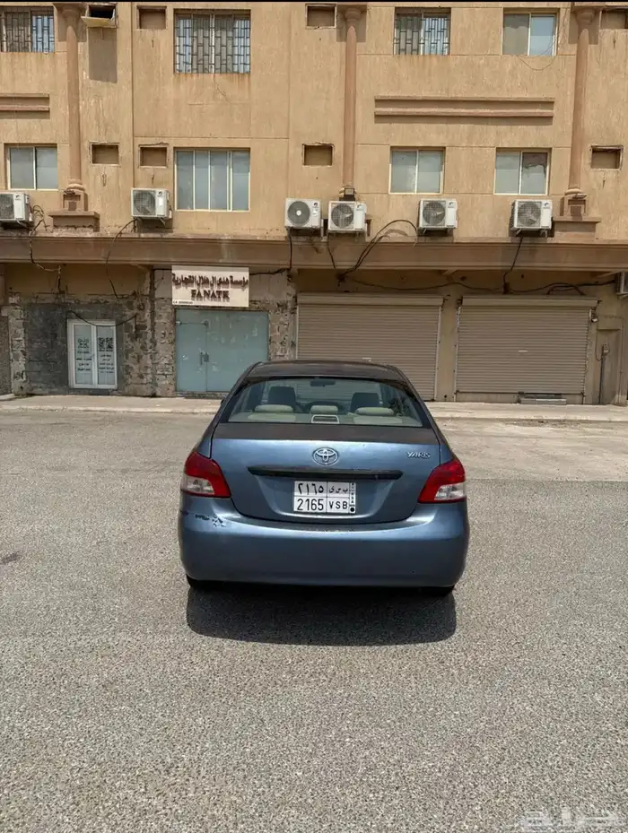 تايوتا يارس نضيفه شرط وسعر مناسب 3