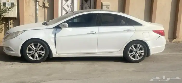سوناتا 2011 ابيض نظيف 1