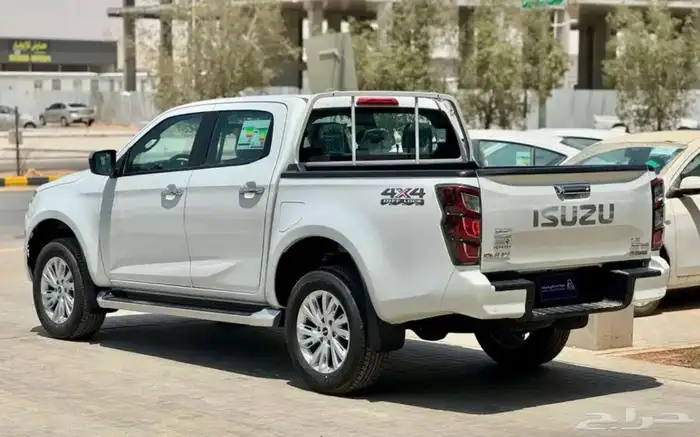ايسوزو غمارتين LS فل كامل دبل ديزل 2025 ( بالنقد والتقسيط ) 12