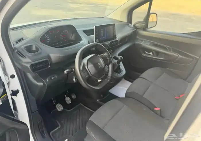 للبيع  بيجو بارتنر 2023 - ديزل 1