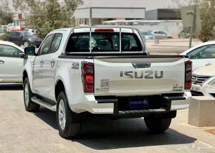 ايسوزو غمارتين LS فل كامل دبل ديزل 2025 ( بالنقد والتقسيط ) 13